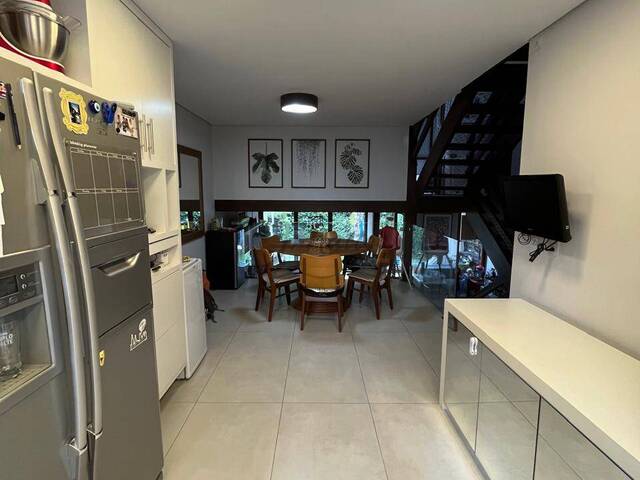 Casa para Venda em Santana de Parnaíba - 4