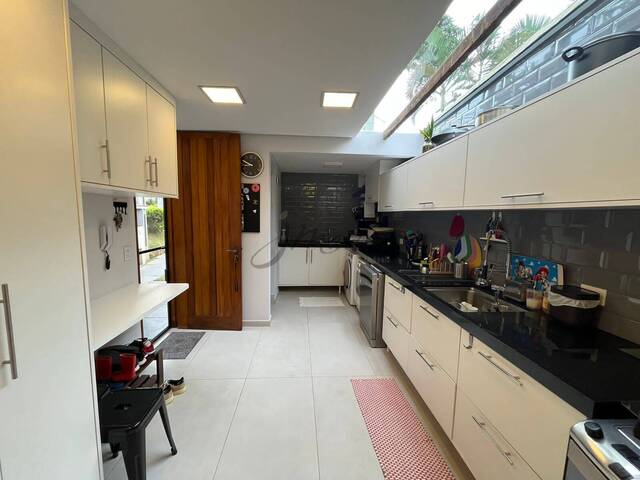 #22 - Casa para Venda em Santana de Parnaíba - SP