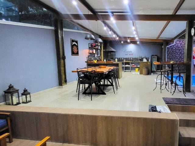 Casa para Venda em Santana de Parnaíba - 3