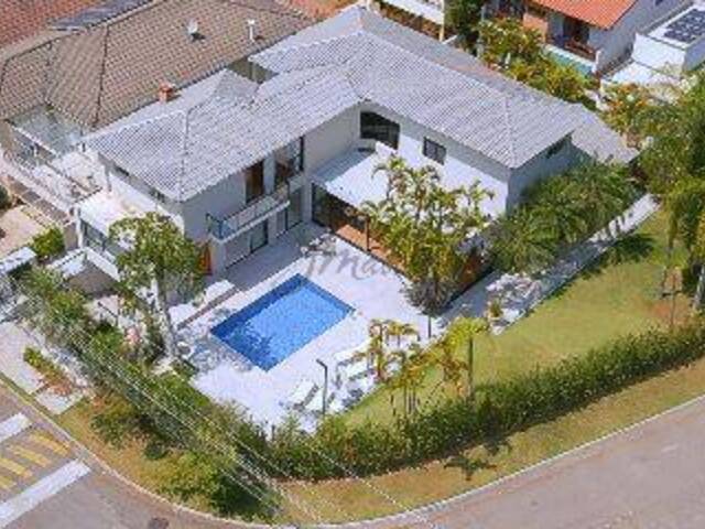 Casa para Venda em Santana de Parnaíba - 5