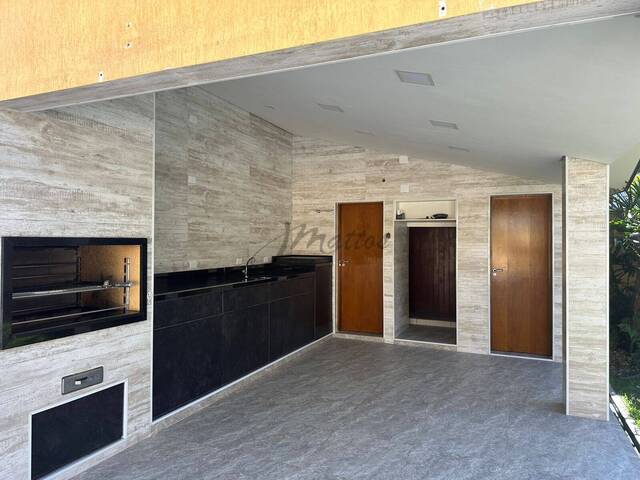 Casa para Venda em Santana de Parnaíba - 4