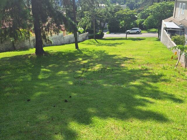 #30 - Terreno para Venda em Santana de Parnaíba - SP - 2