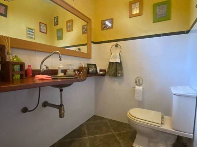 Casa para Venda em Santana de Parnaíba - 5