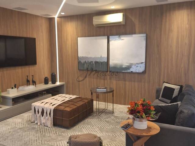 #57 - Casa para Venda em Santana de Parnaíba - SP