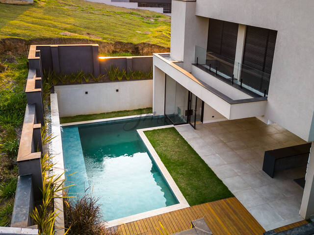 #60 - Casa para Venda em Santana de Parnaíba - SP