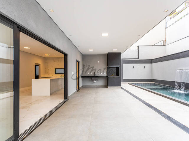 #81 - Casa para Venda em Santana de Parnaíba - SP - 2