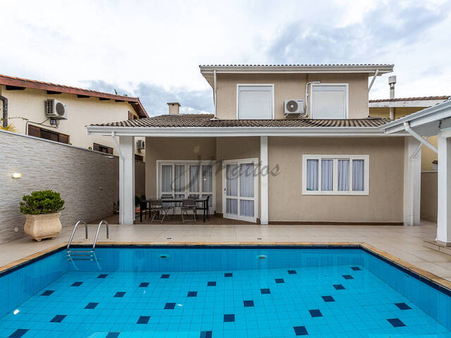 Casa para Venda em Santana de Parnaíba - 4