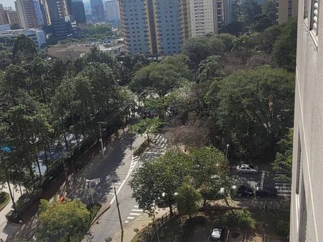 Apartamento para Venda em Santana de Parnaíba - 4