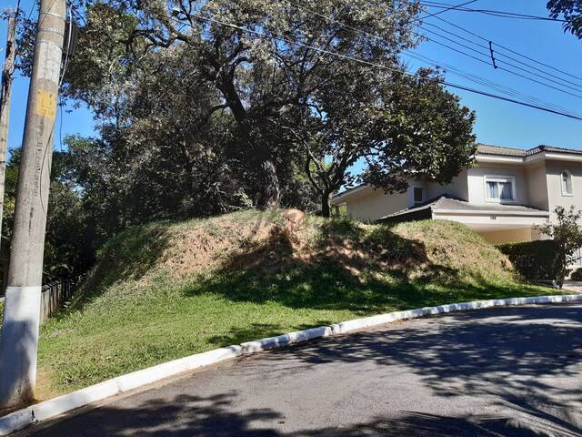 #118 - Terreno para Venda em Santana de Parnaíba - SP - 2