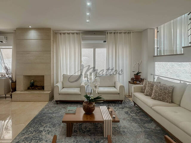 Casa para Venda em Santana de Parnaíba - 4