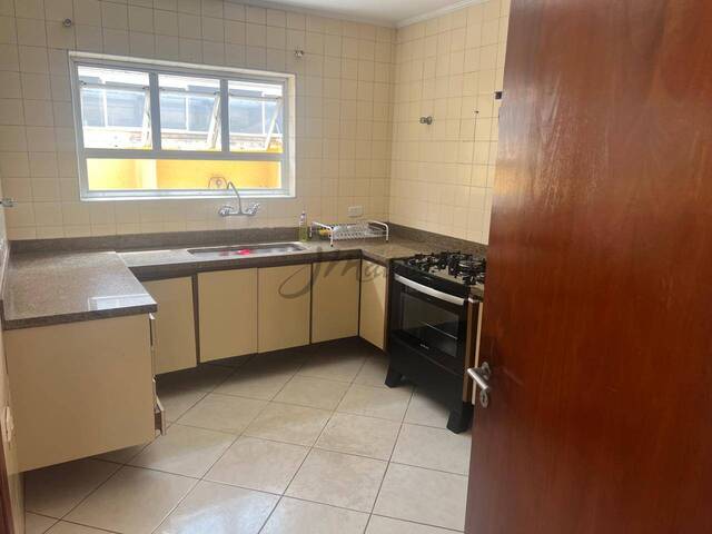 Casa para Venda em Santana de Parnaíba - 4