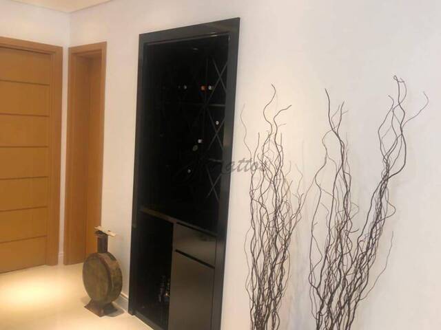 Apartamento para Venda em Santana de Parnaíba - 4