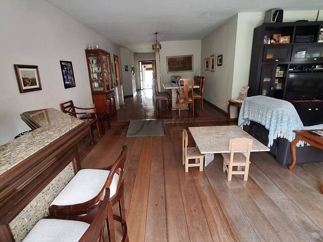 #139 - Casa para Venda em Santana de Parnaíba - SP - 3