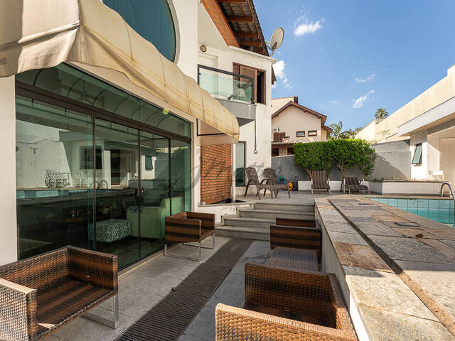 Casa para Venda em Santana de Parnaíba - 5