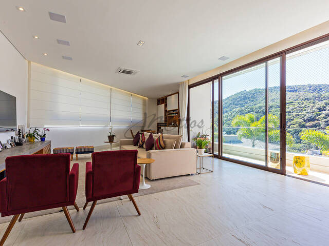 Casa para Venda em Santana de Parnaíba - 4