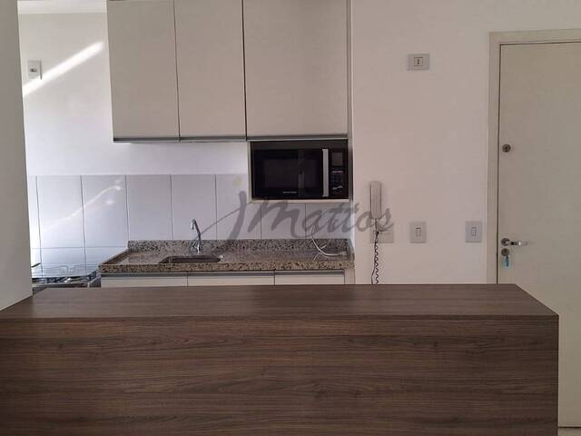 Apartamento para Venda em Santana de Parnaíba - 4
