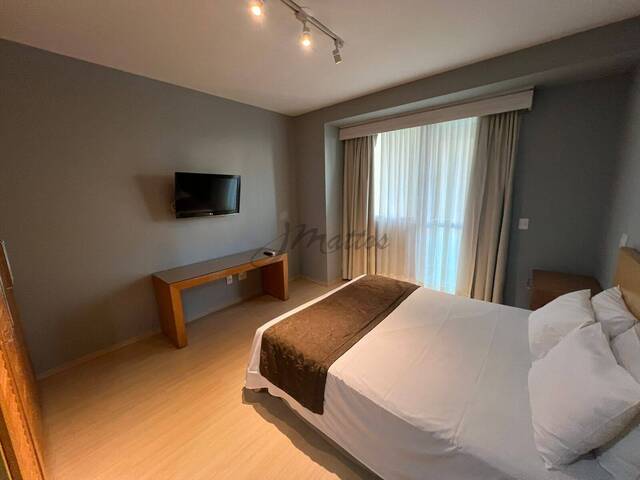 Apartamento para Venda em Santana de Parnaíba - 5