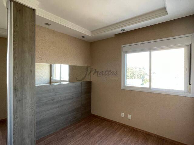 Apartamento para Venda em Santana de Parnaíba - 4