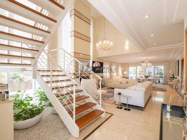 #35 - Casa para Venda em Santana de Parnaíba - SP - 2